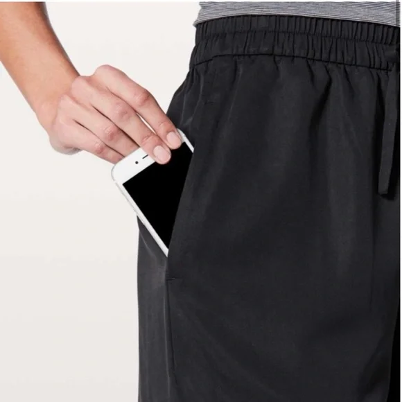 Lululemon I 8Draw String Black Shorts
